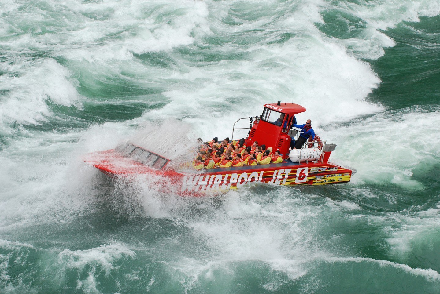 Whirlpool Jet Boat Tours: Niagara's Rapid Adventures